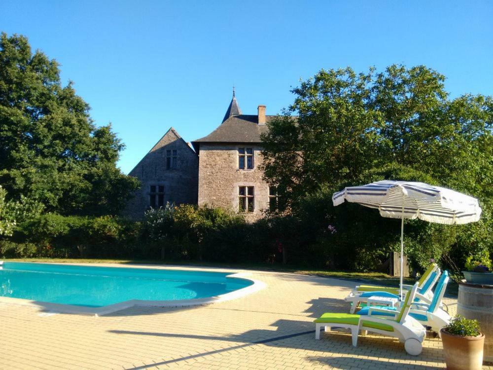 Chateau De Chanze Faye-d'Anjou 外观 照片